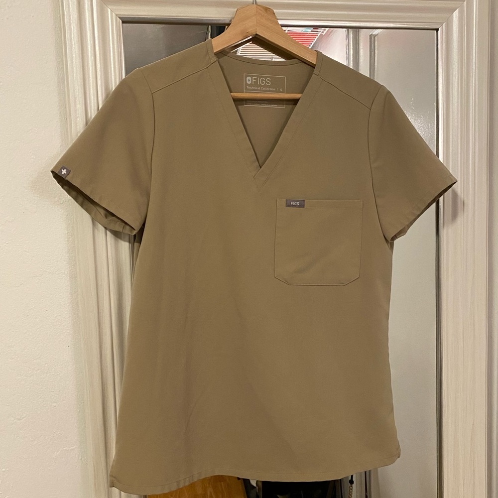 Figs Scrubs set Sandstone color